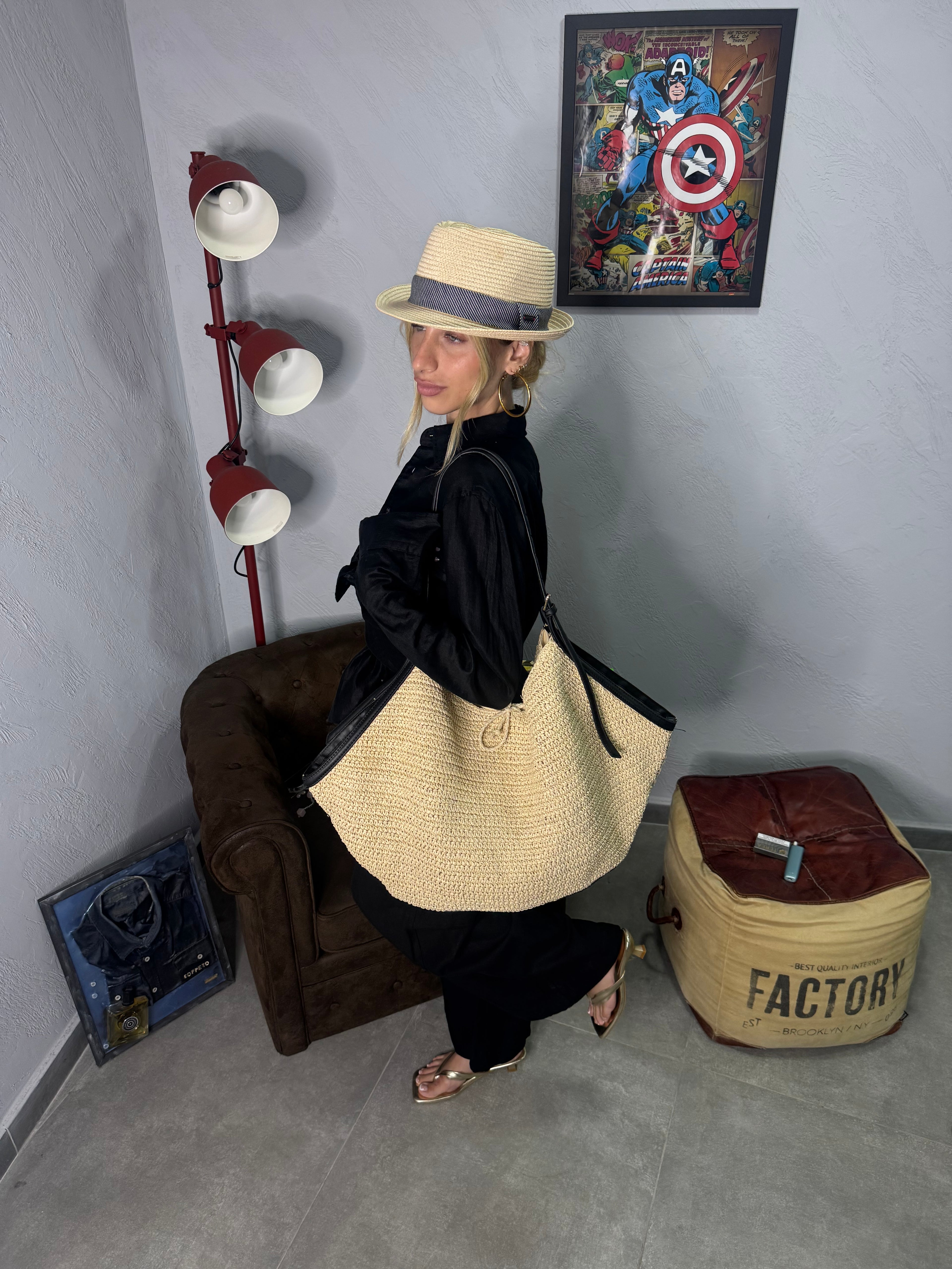 Borsa in paglia &other stories