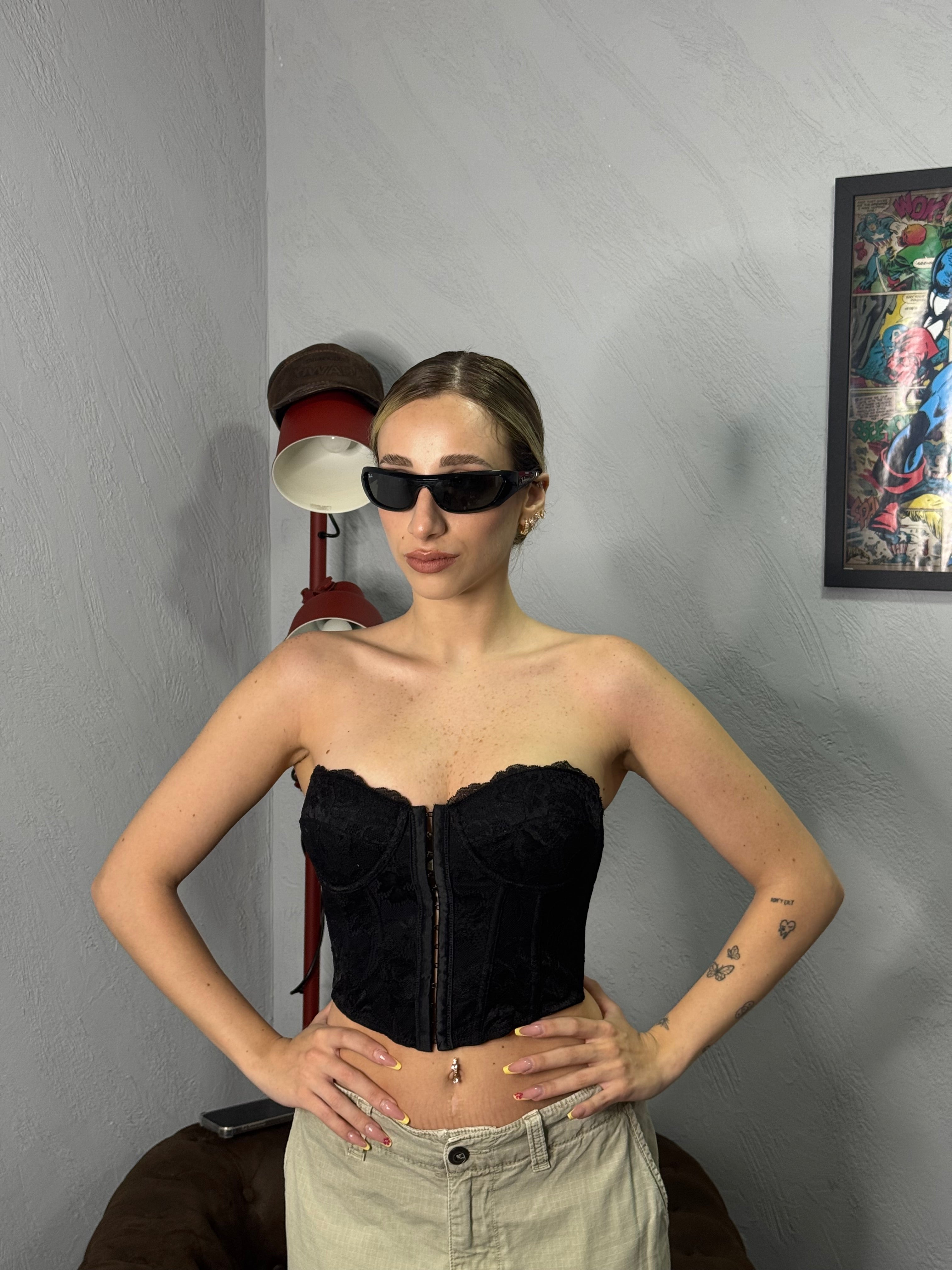 Corsetto pizzo