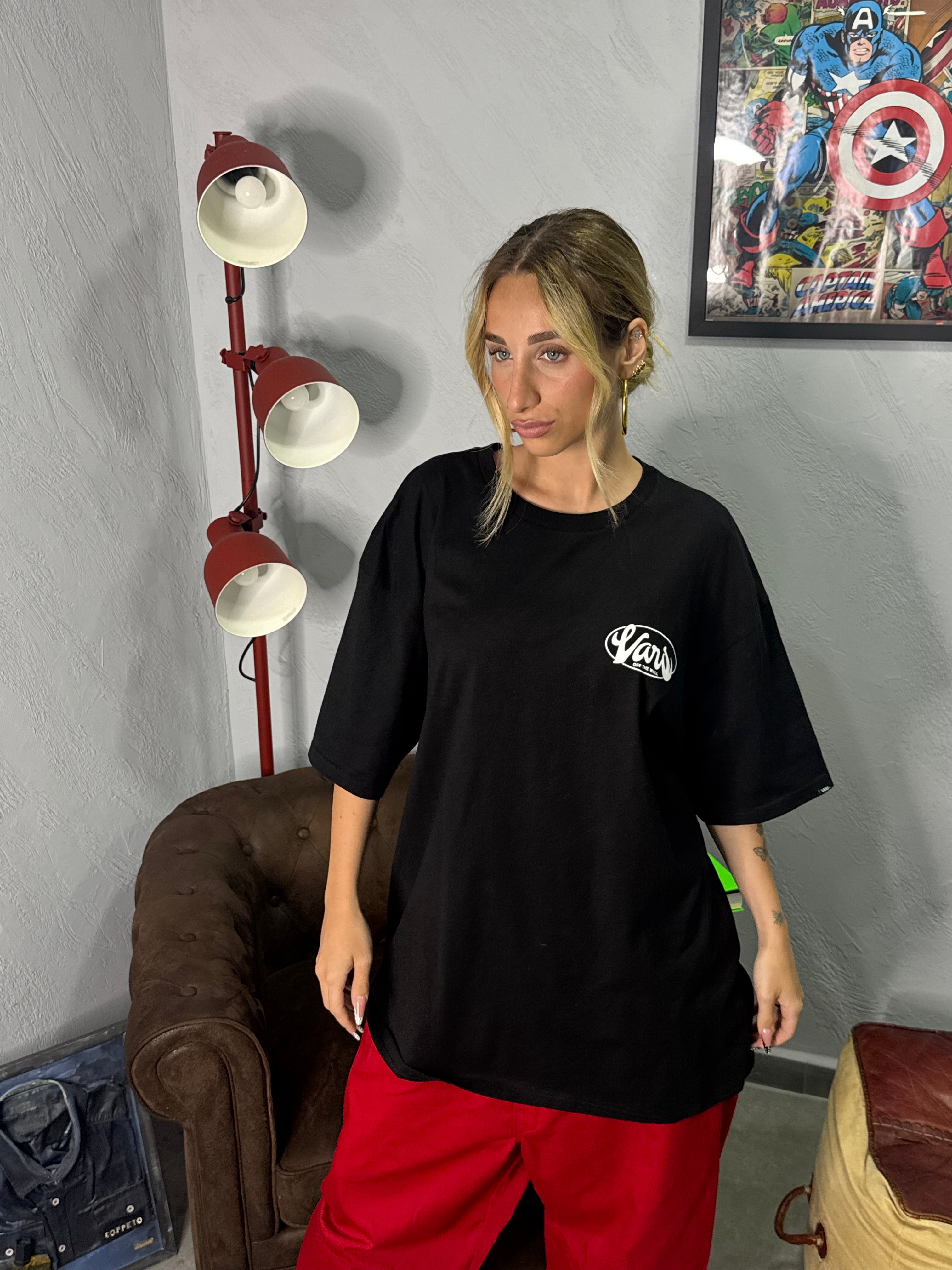 T-shirt vans