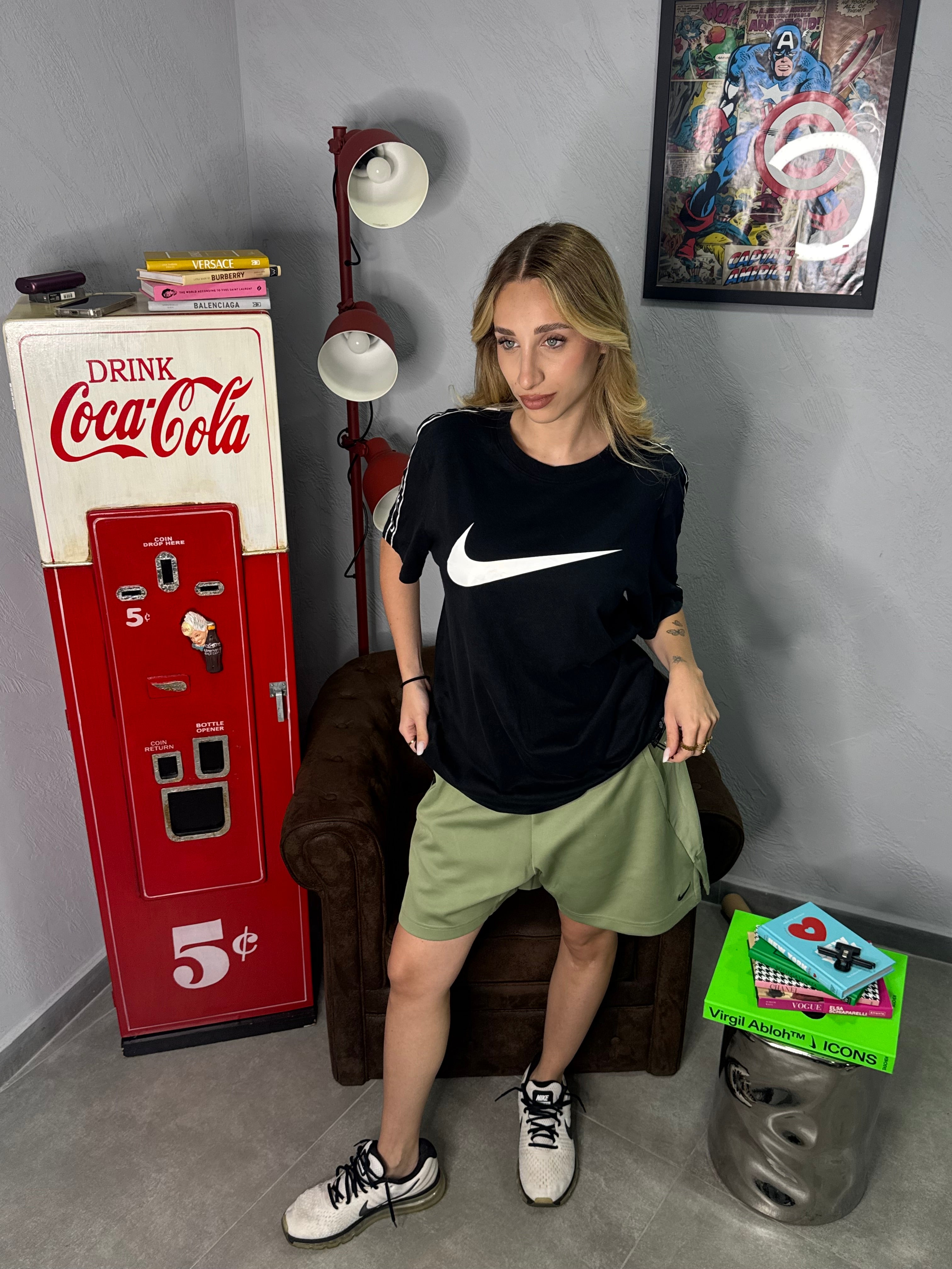 T-shirt Nike