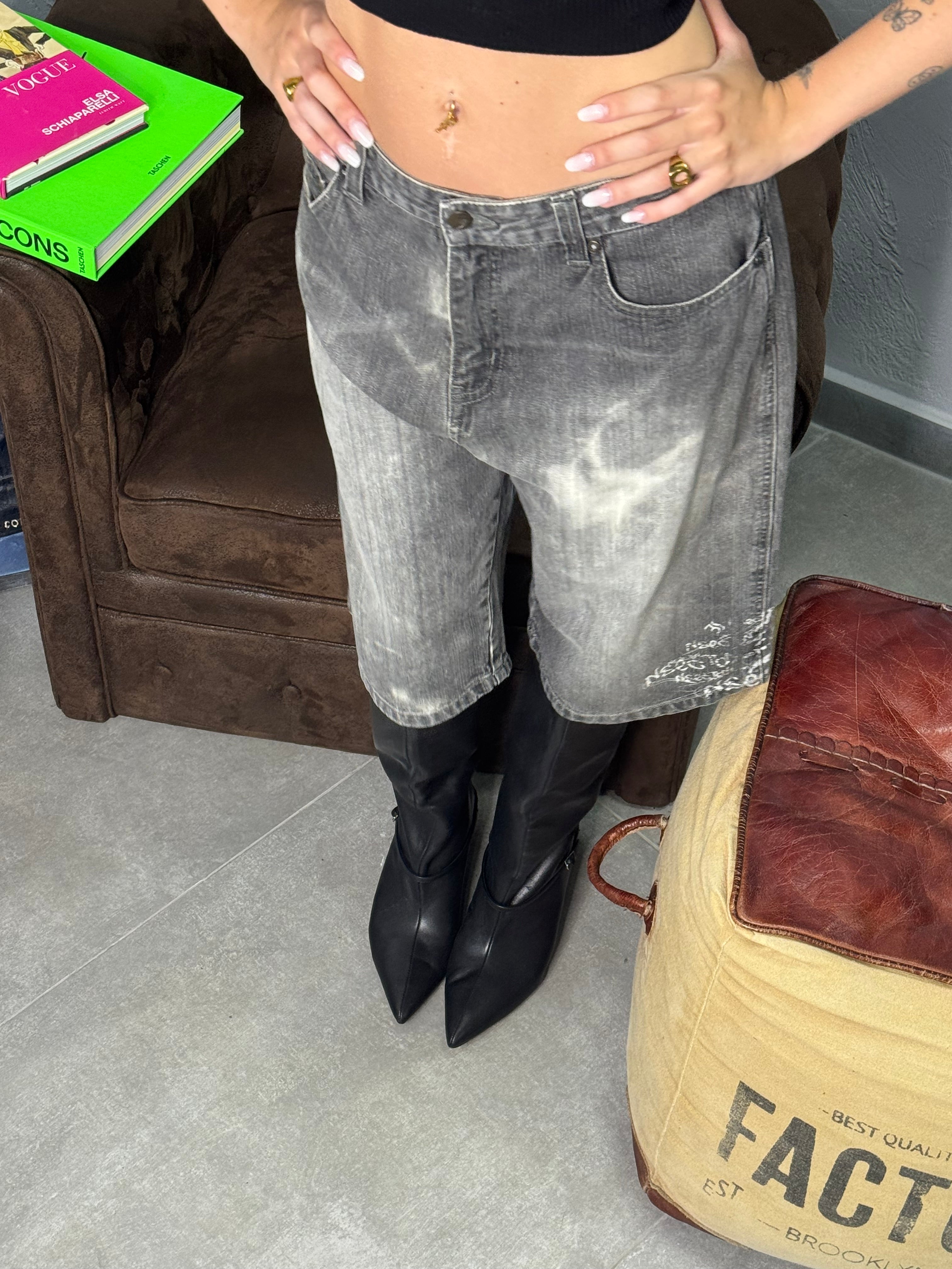 Bermuda jeans