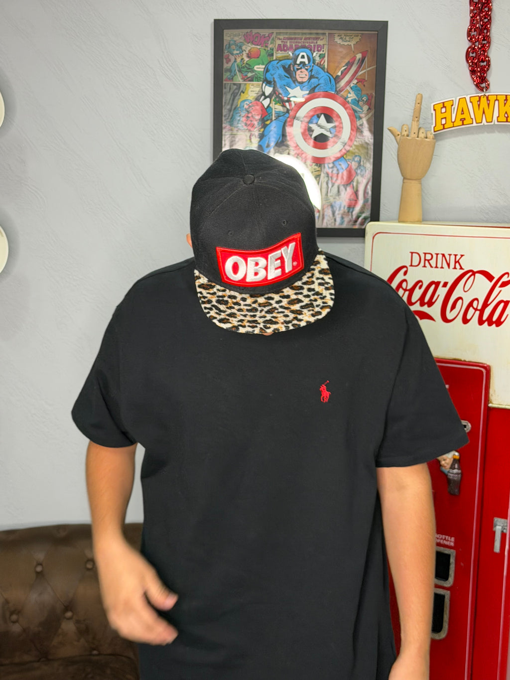 Cappello obey