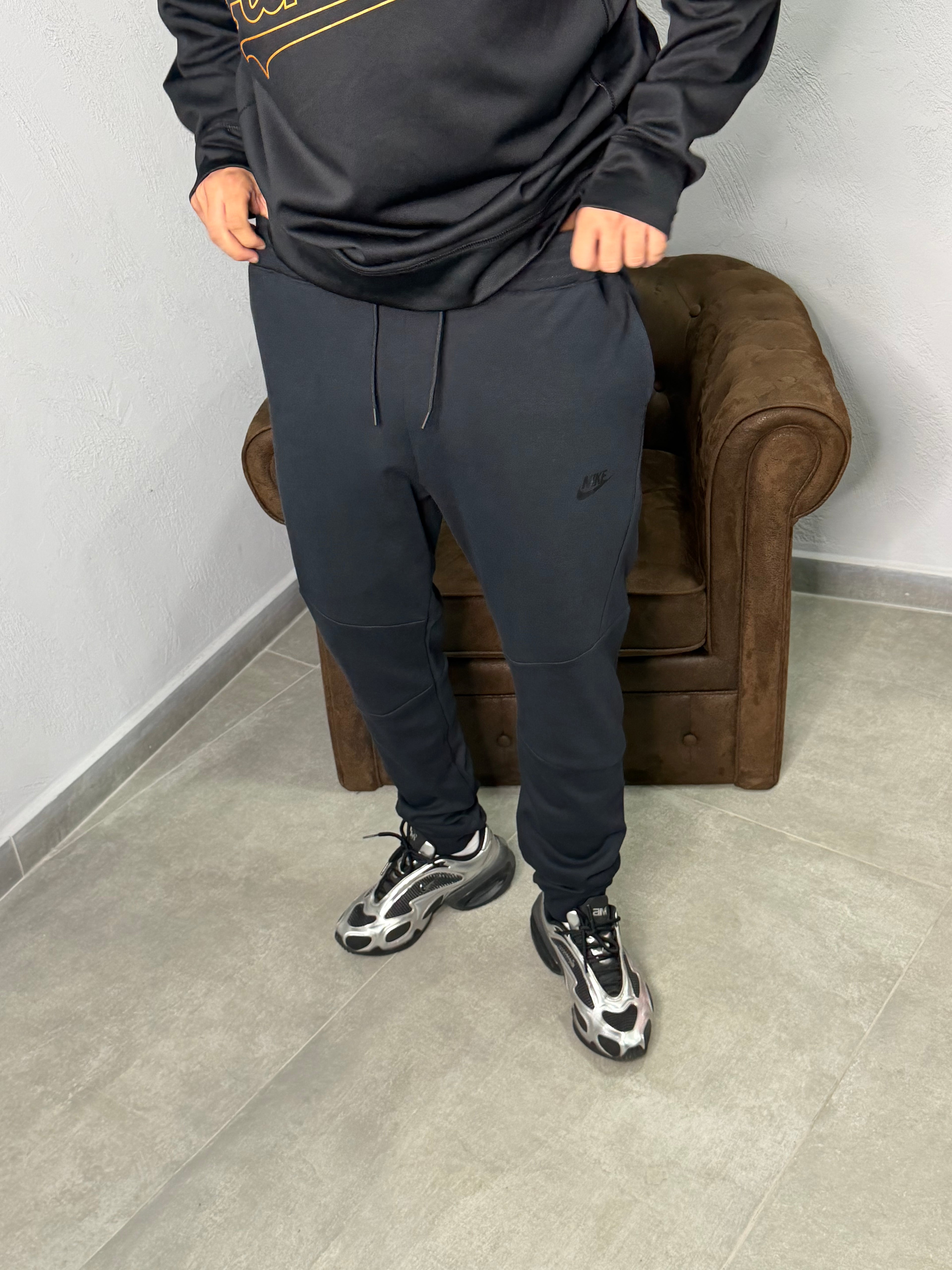 Pantalone Nike tech  outlet