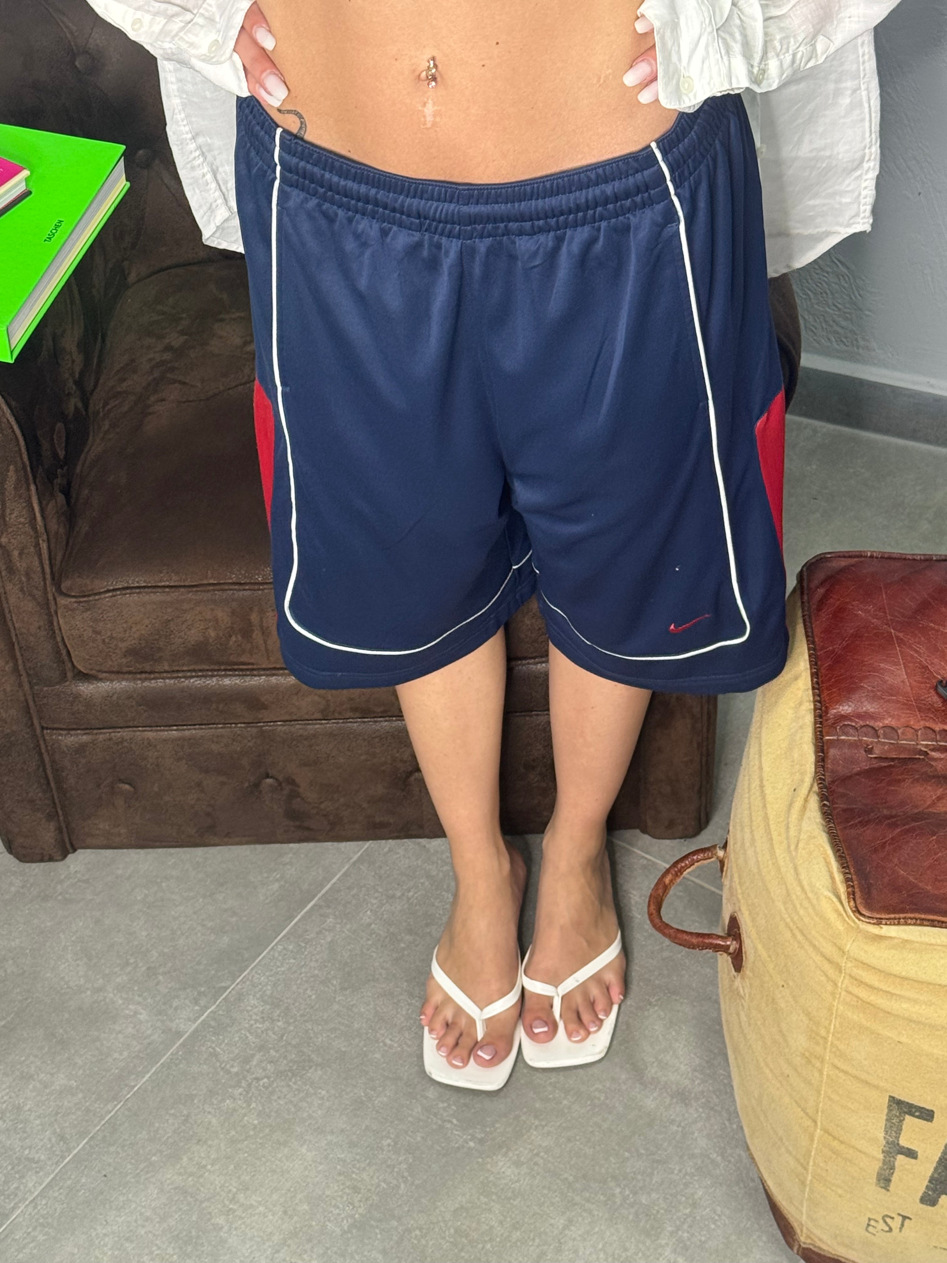 Bermuda Nike