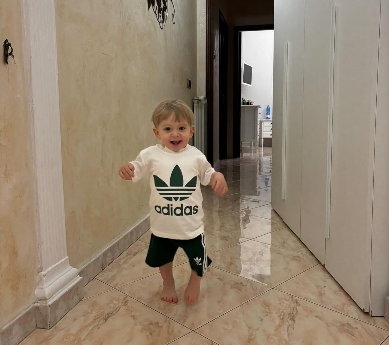 Completino Adidas outlet