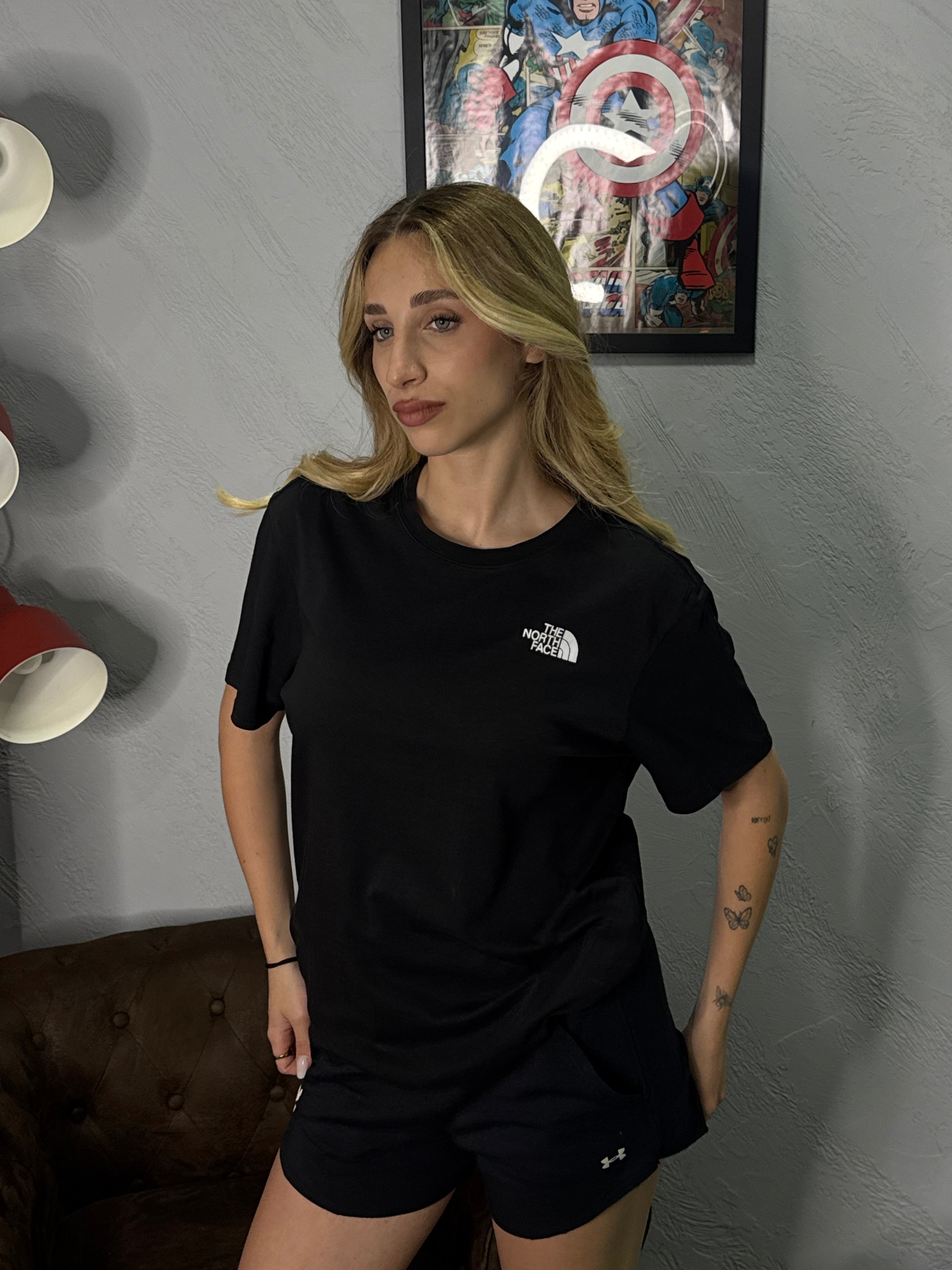 T-shirt The north face uomo