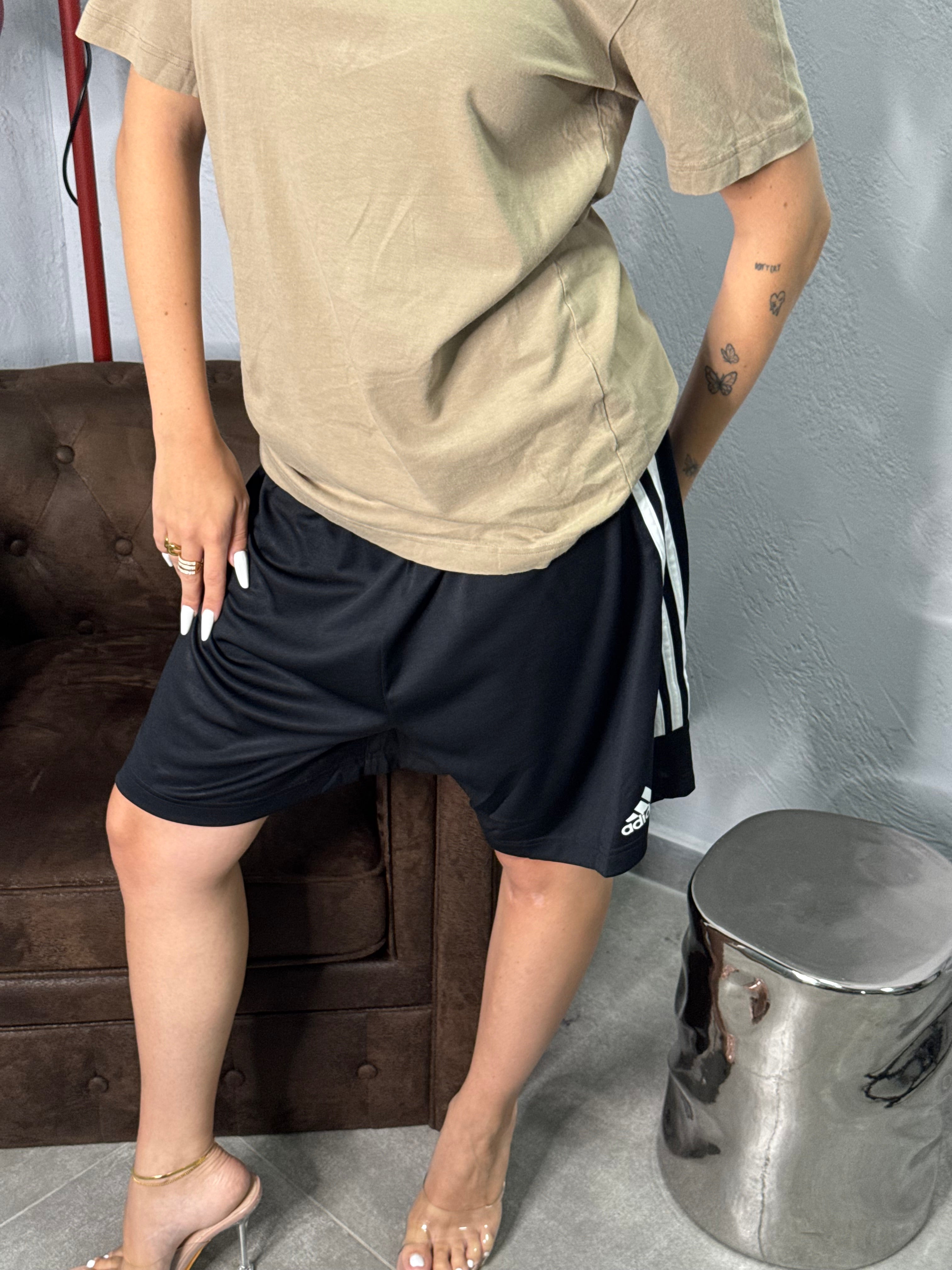 Bermuda Adidas